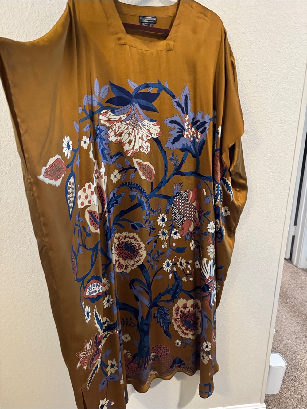 J. Peteman OS 100% Silk statement artisan caftan